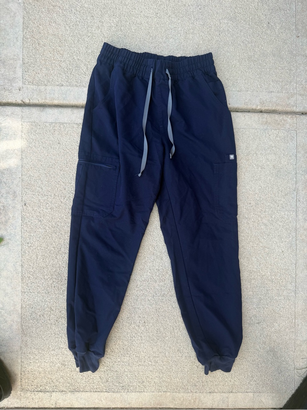 Figs scrubs Navy Elastic-Waist Jogger Pants medium